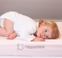 Натяжная непромокаемая простынь Tencel Hippychick (Хиппичик), размер 70*140 - "Mama's Mart"  Интернет-магазин детских товаров